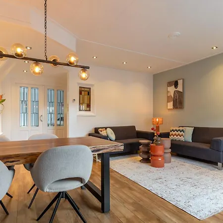 De Burgemeester - Centrum